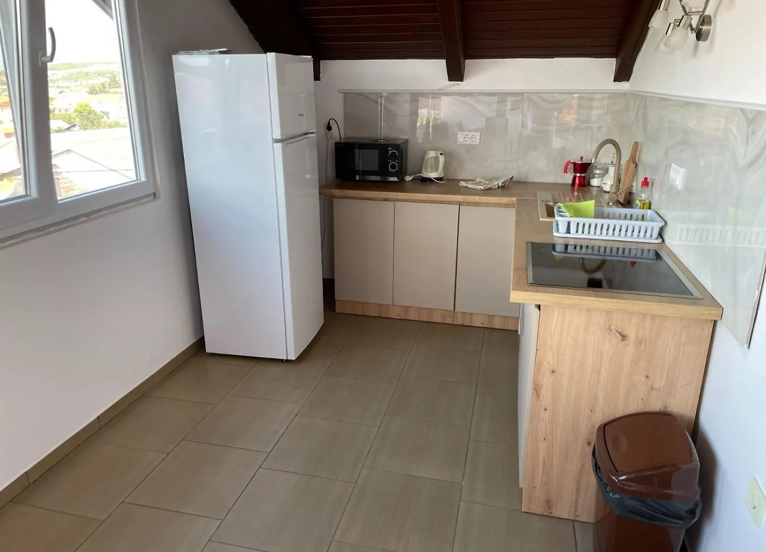 Apartments Jenny - 300M To The Beach Gornji Karin
