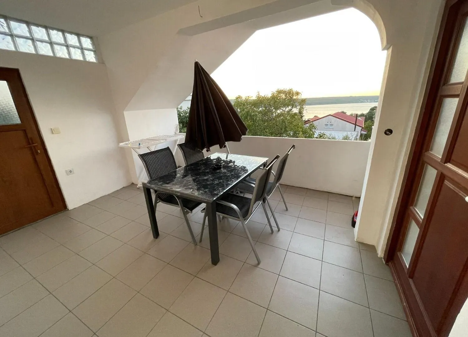 Apartments Jenny - 300M To The Beach Gornji Karin 0*,  Croatia