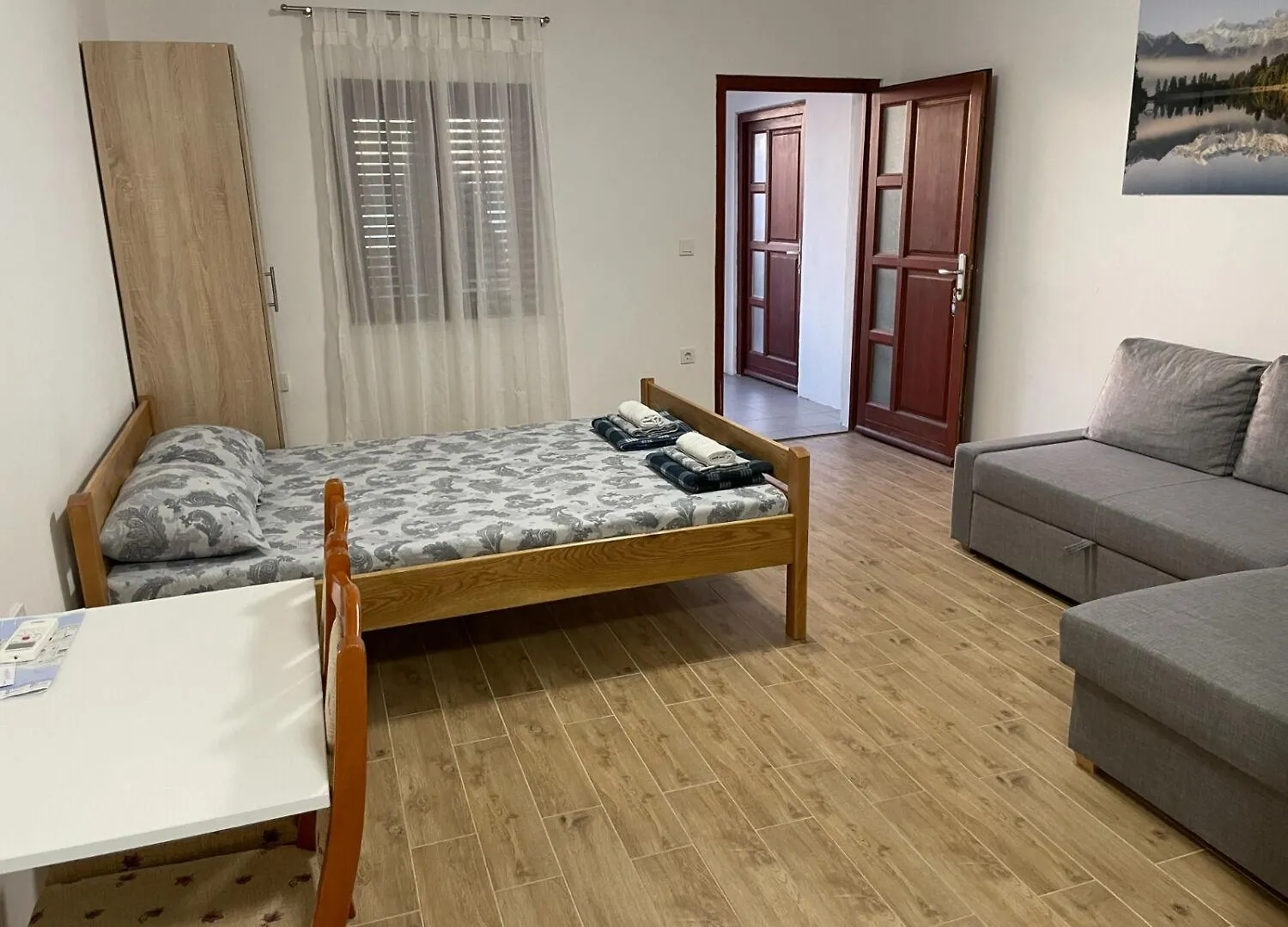 Apartments Jenny - 300M To The Beach Gornji Karin 0*,  Croatia