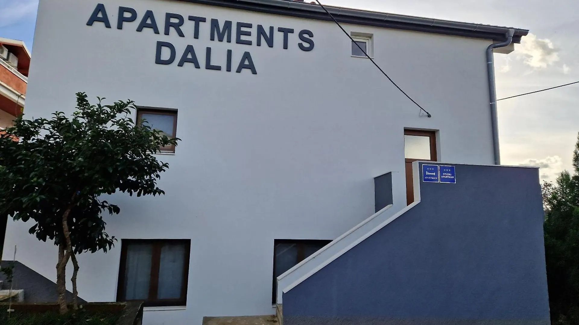 Apartments Jenny - 300M To The Beach Gornji Karin 0*,  Croatia